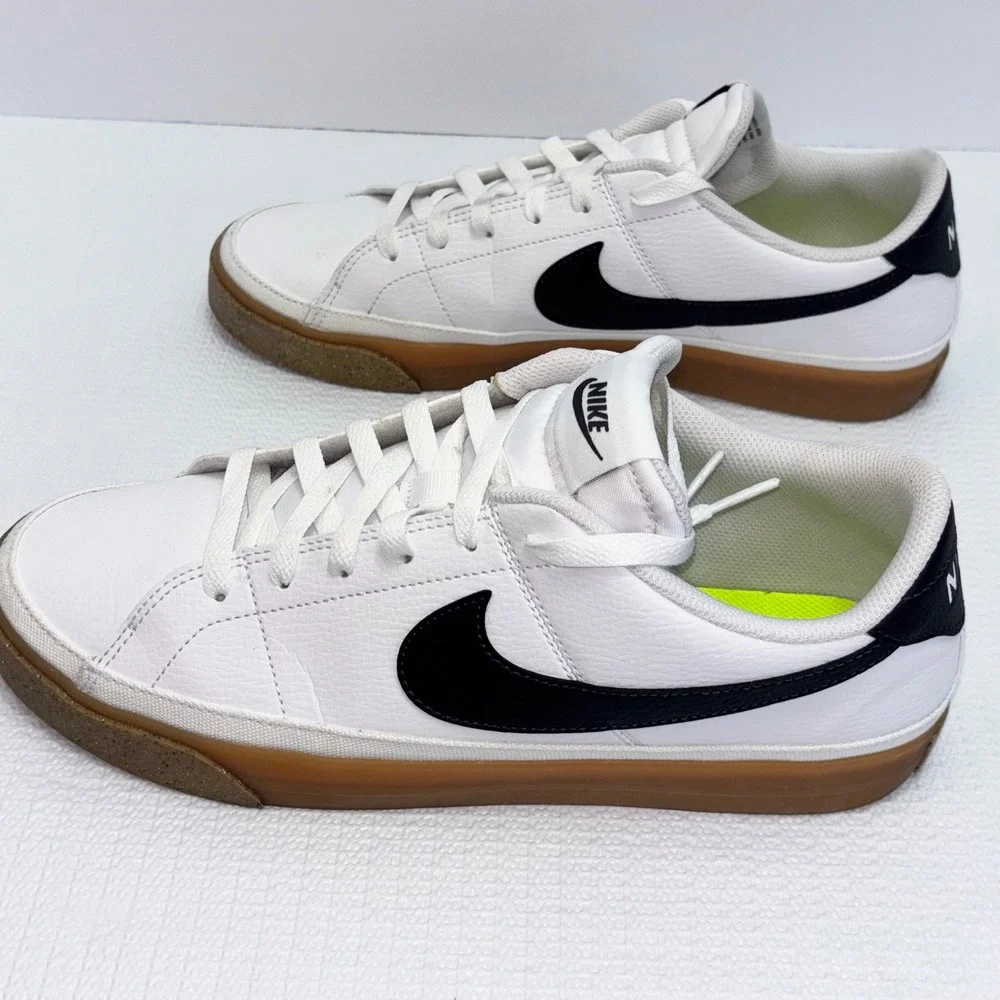 Nike Court Legacy Sneakers Premium White‎ Gum Sole Women's Size 11.5